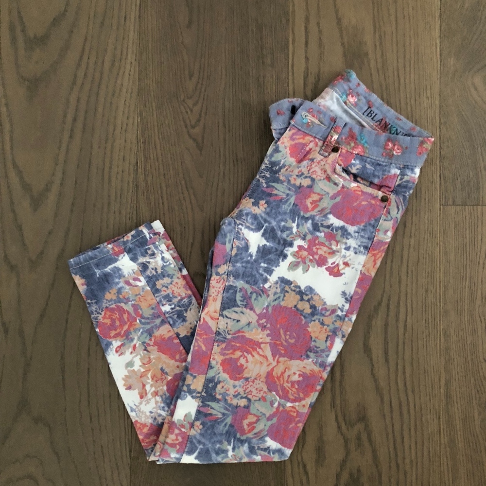 Blank NYC Floral Cropped Skinny Jean